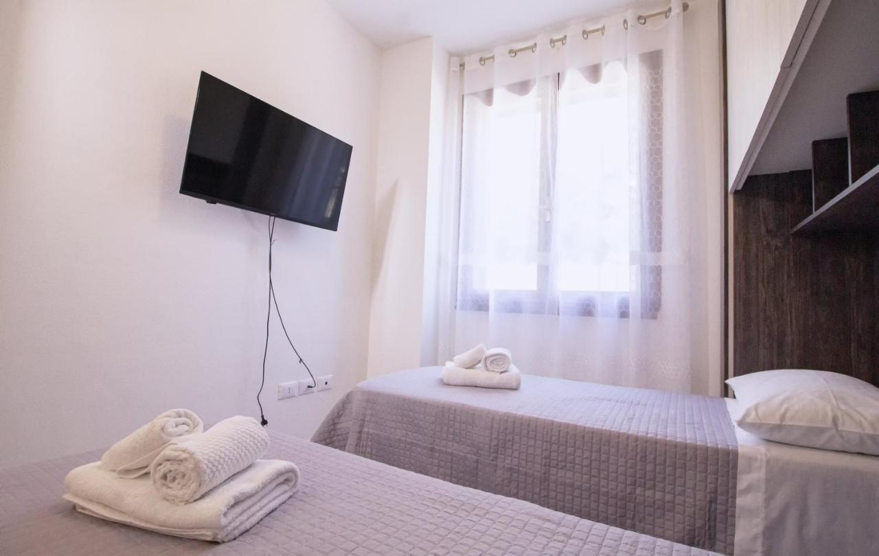 Dd House Family Holiday Apartment Cecina  Luaran gambar