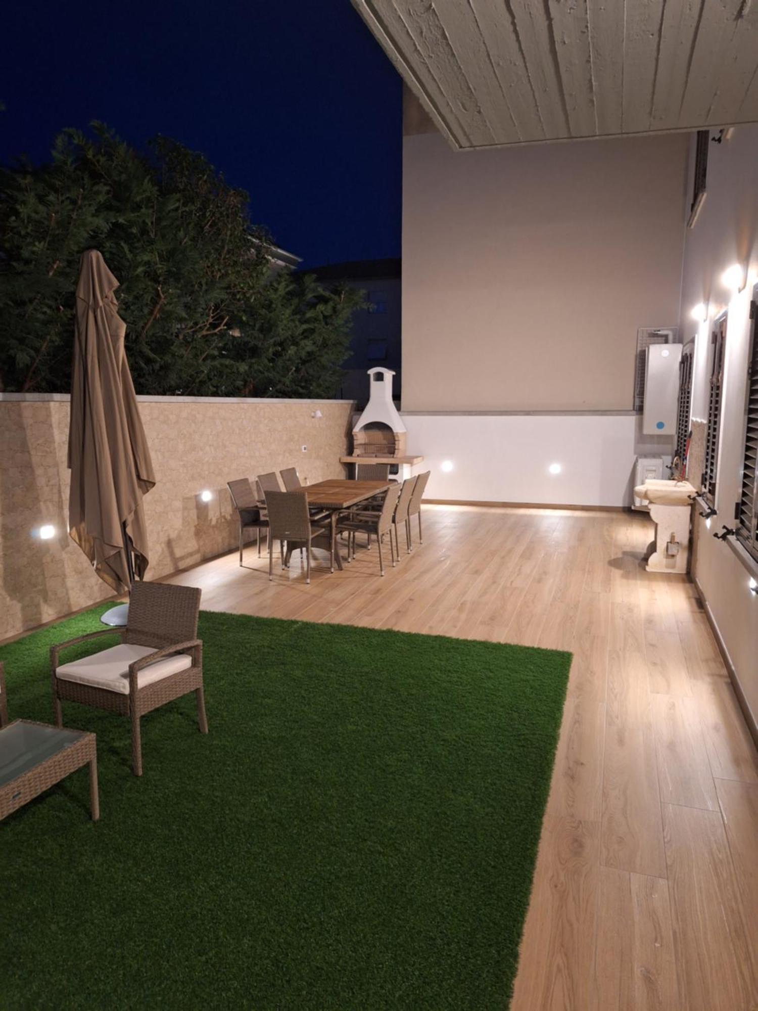 Dd House Family Holiday Apartment Cecina  Luaran gambar