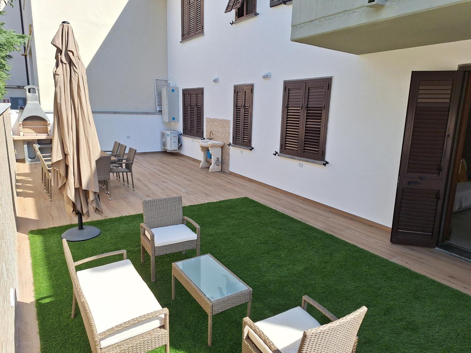 Dd House Family Holiday Apartment Cecina  Luaran gambar